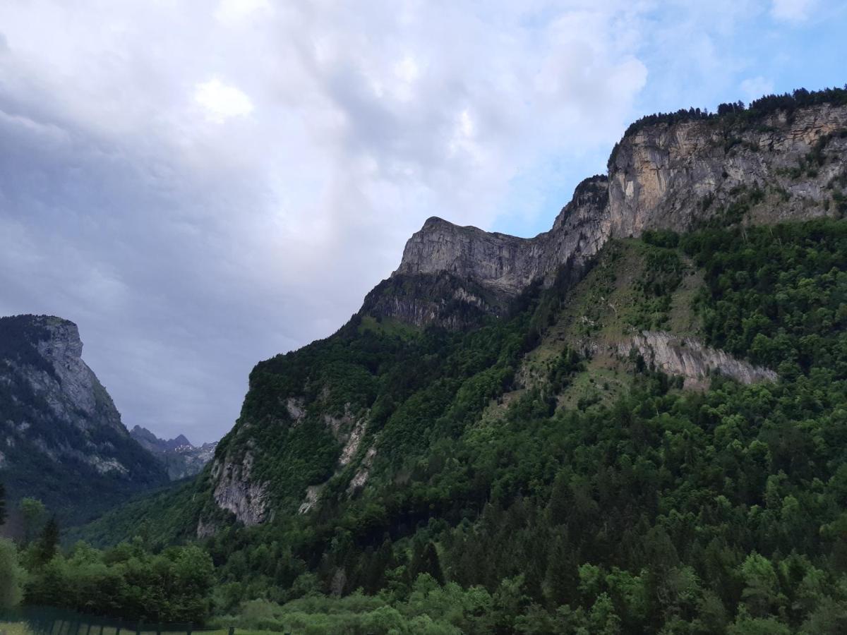 Studio Equipe / Proche Du Centre Samoens Luaran gambar